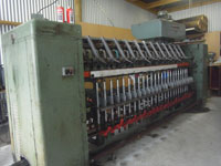 Spinning machine
